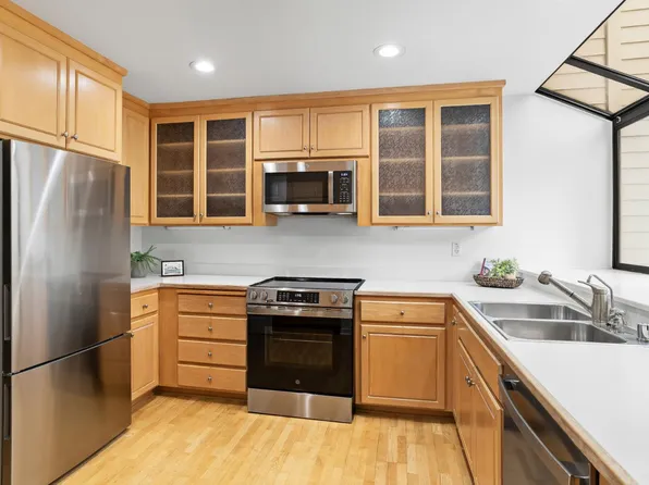 36 Eucalyptus Knoll Street, Mill Valley, CA 94941