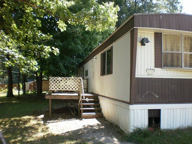1st image of 7008 Holiday Ct