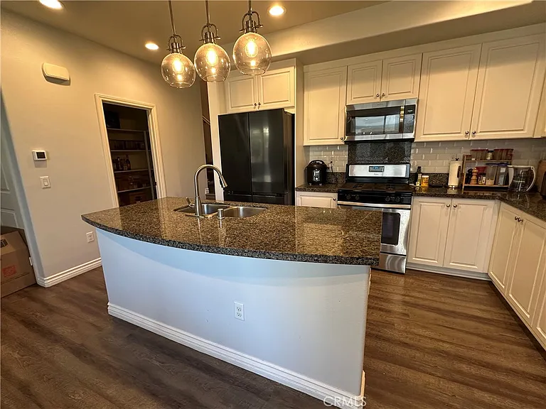 106 Eureka Pl — Photo 8