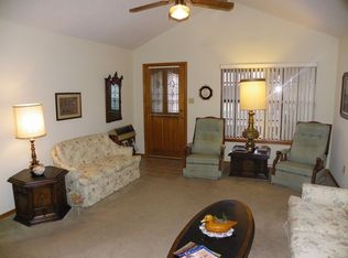 1916 Reagan St, Mission, TX 78572