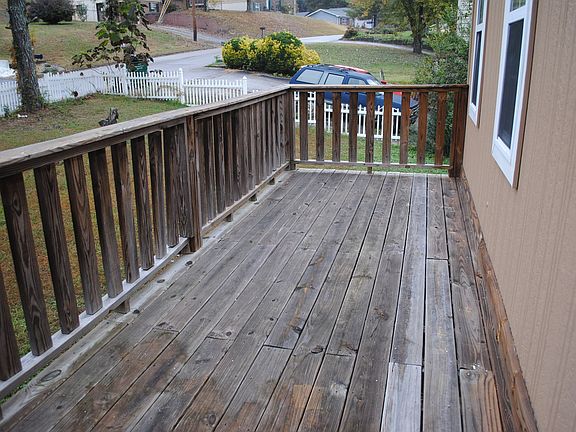 Front Deck-Awesome Sunsets!