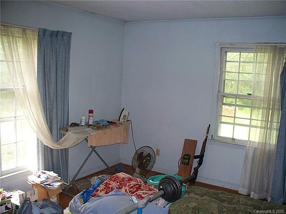 4th image of 2454 Gastonia Hwy