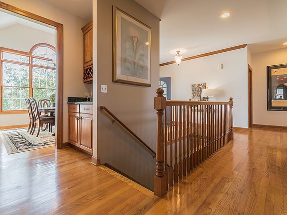 5th image of 924 Independence Ave #0