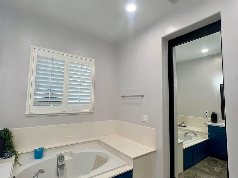 466 Mountain Meadows Dr — Photo 22