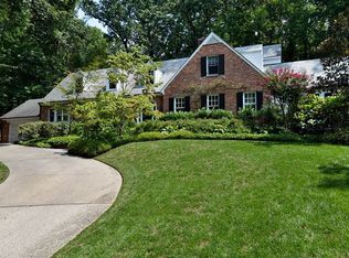 2715 49th St NW, Washington, DC 20007