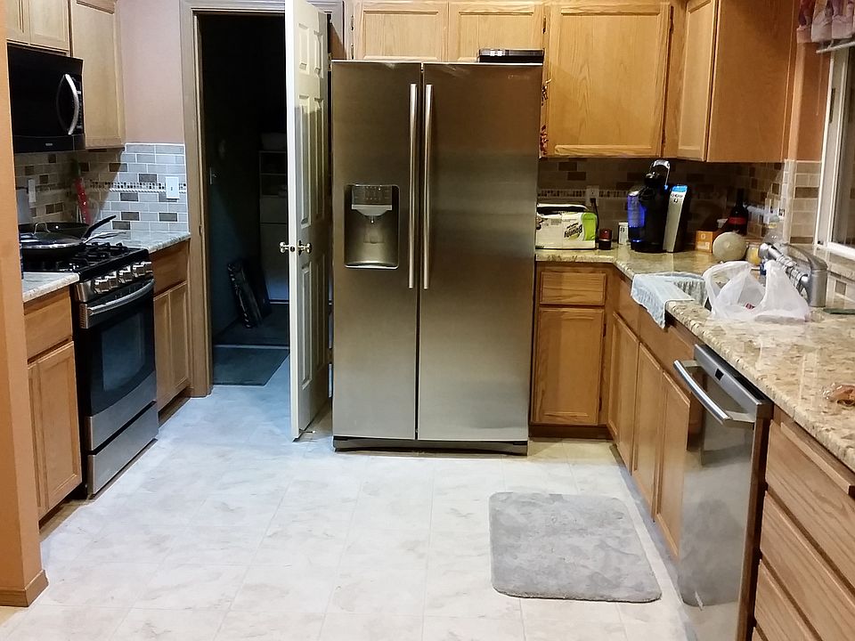 1st image of 15921 125th Avenue Ct E