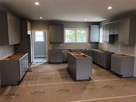 5th image of 1933 Sharbel Cir