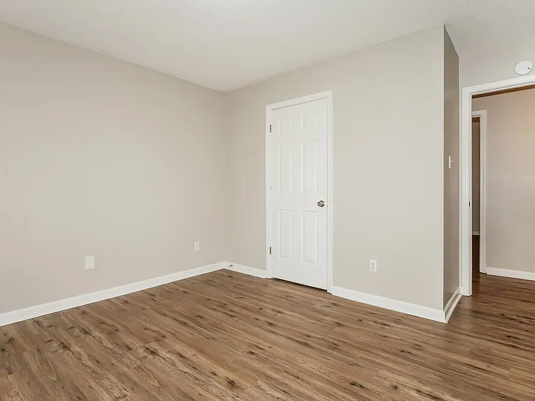 120 Pinewood Dr — Photo 12