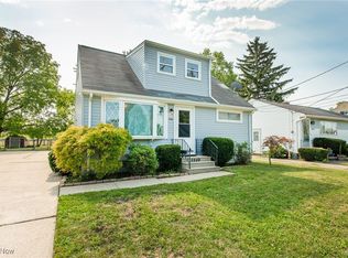5949 Westbrook Dr, Brookpark, OH 44142