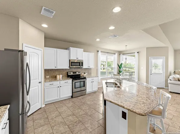 444 Quarter Mare, Cibolo, TX 78108