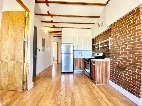 2nd image of 618 Lafayette Ave APT 3A