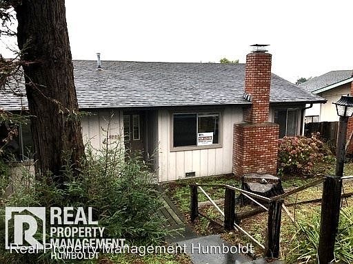 2nd image of 3532 Utah St
