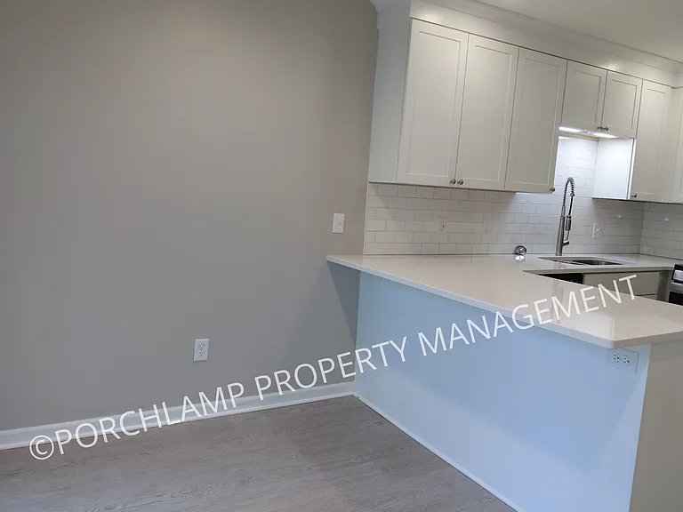 4546 Sarafield St NE — Photo 11
