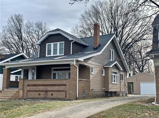 16107 W Park Rd, Cleveland, OH 44111