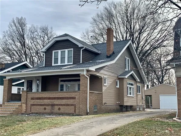 16107 W Park Rd, Cleveland, OH 44111