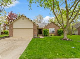 11255 Red Fox Run, Fishers, IN 46038
