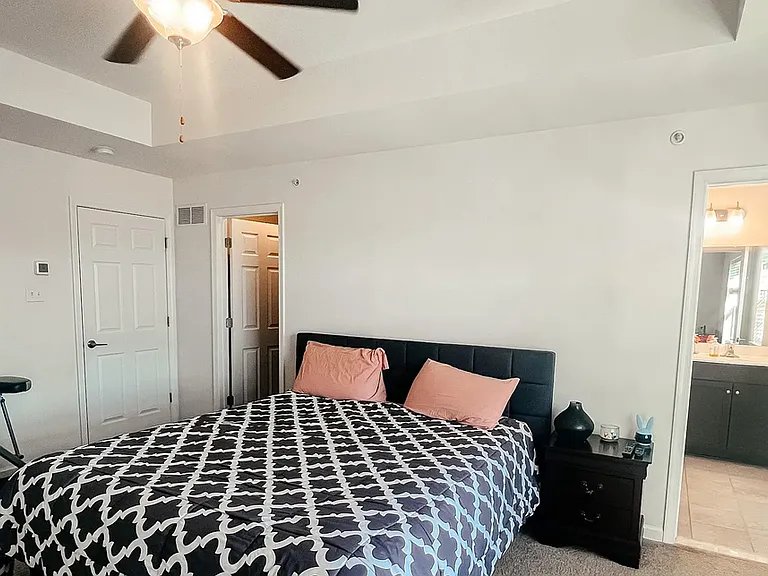 1057 Chapman Cir — Photo 9