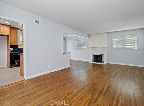 4th image of 3157 W Lindacita Ln