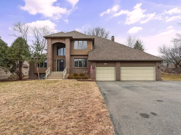 741 Bridle Ridge Rd, Eagan, MN 55123