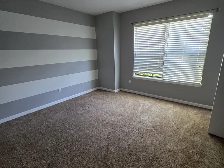 127 Summerfield Dr — Photo 24