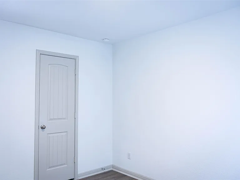 231 Sweetwater Creek Ln — Photo 12