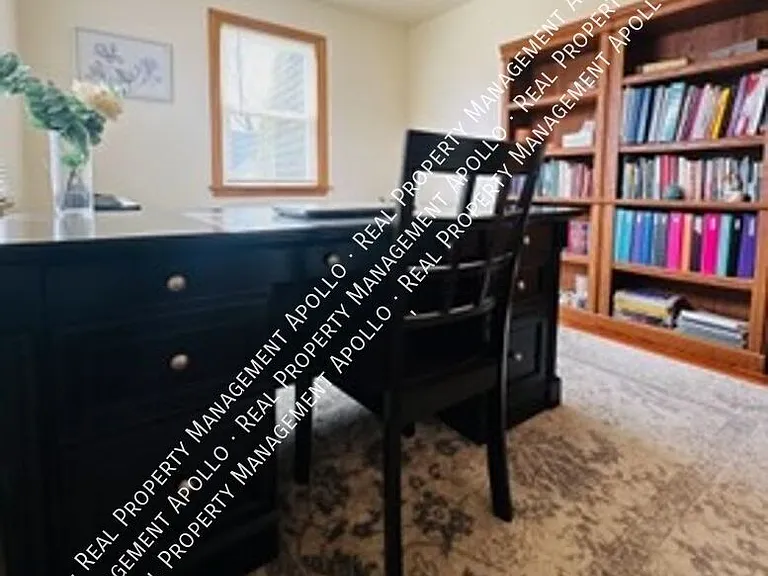 1129 Jordan Ave — Photo 11