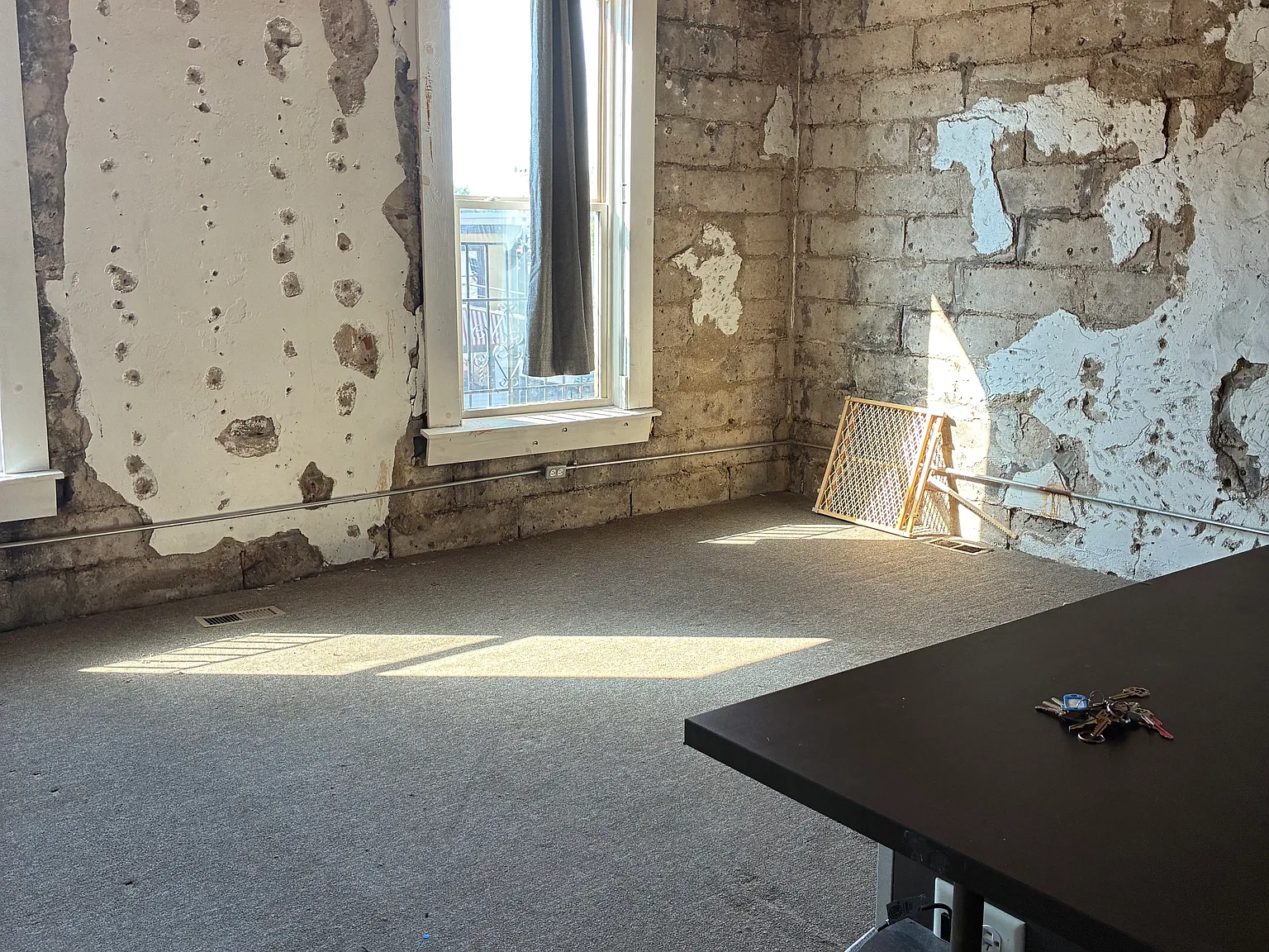 Studio, $850 — Photo 1