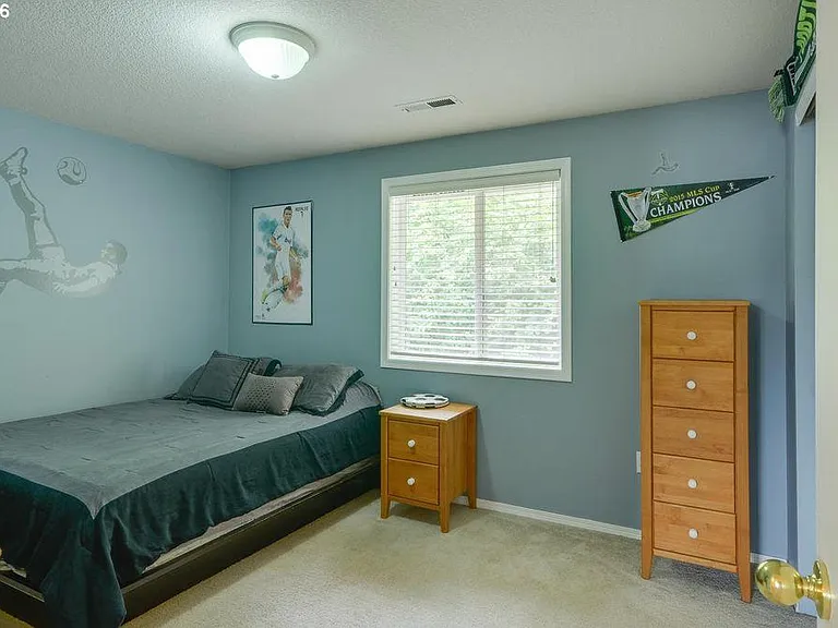 8208 NE 155th Ct — Photo 11
