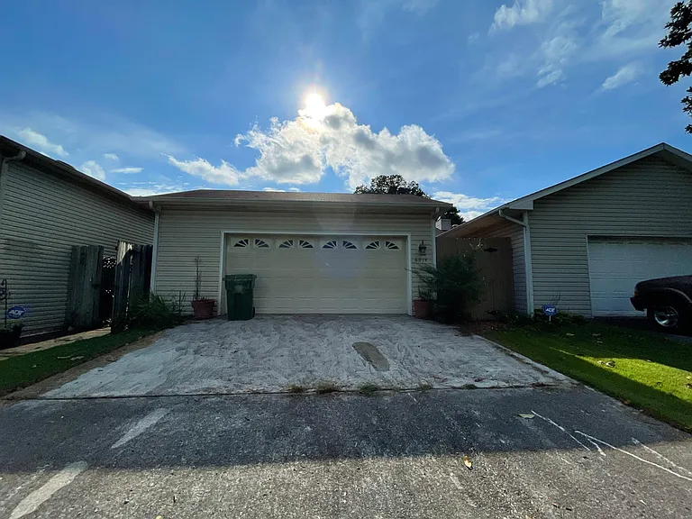 6914 Steeplechase Dr NW — Photo 14