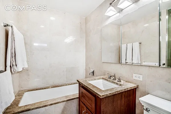 Rented by Compass | media 20