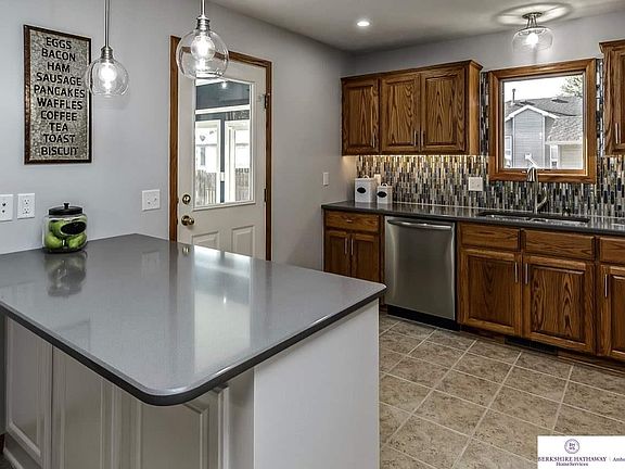 5th image of 1551 Brewer Dr