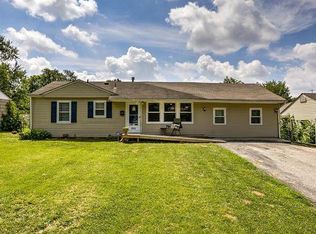 1901 NE 55th St, Kansas City, MO 64118