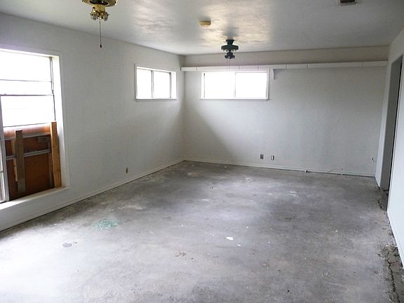 4th image of 2719 Tampico Dr