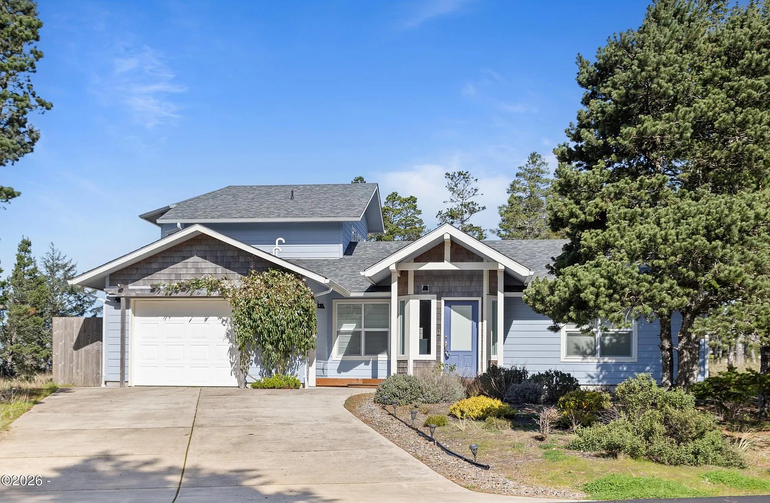 3604 NW Shore View Dr photo 1