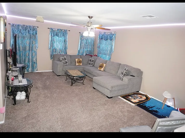 276 E Monterey Cypress St — Photo 12