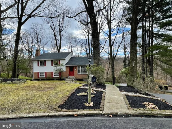 639 Crestwood Rd, Wayne, PA 19087