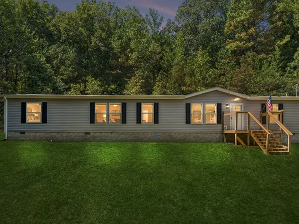110 Bakerville Rd, Waverly, TN 37185
