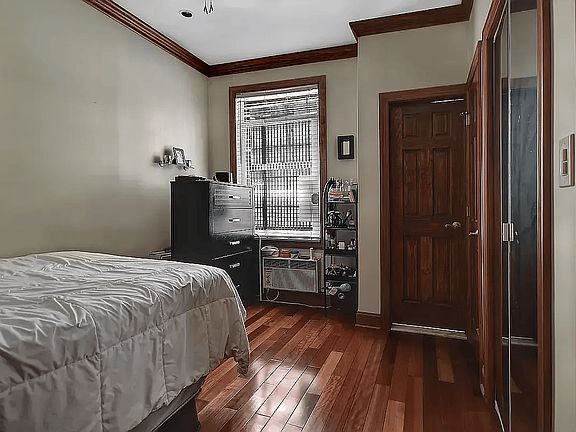 4th image of 330 E 90th St APT 2A