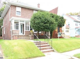 18 Fairmount Ter, East Orange, NJ 07018