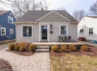 207 N Vermont Ave, Royal Oak, MI