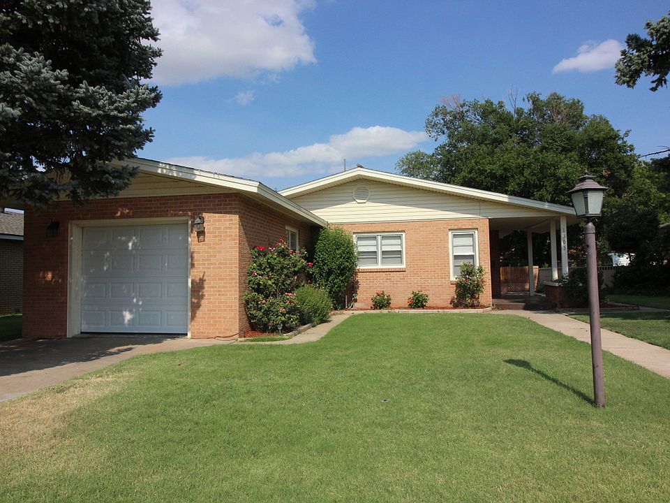 1st image of 1303 Oak Ave