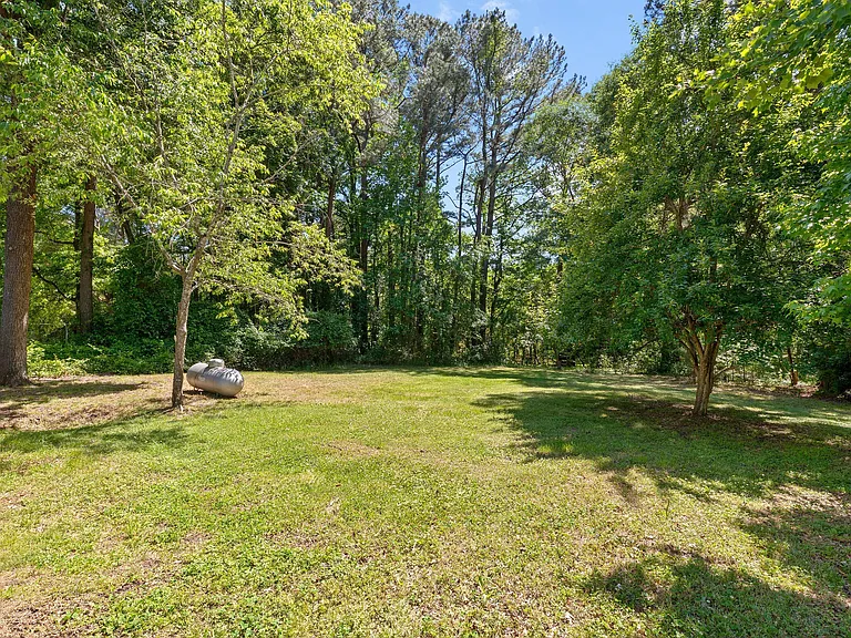 5128 Sunset Lake Rd — Photo 34