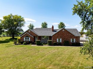 19475 Otter Rd, New London, MO 63459
