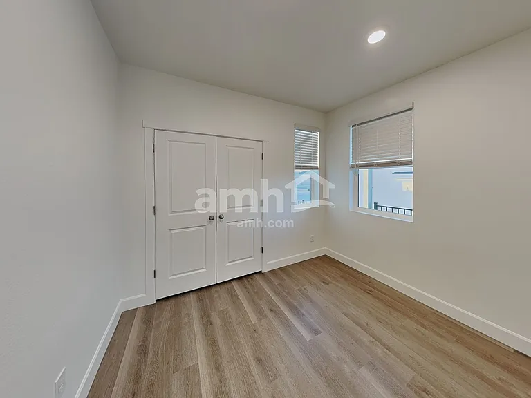 10026 Atchinson Ct — Photo 18