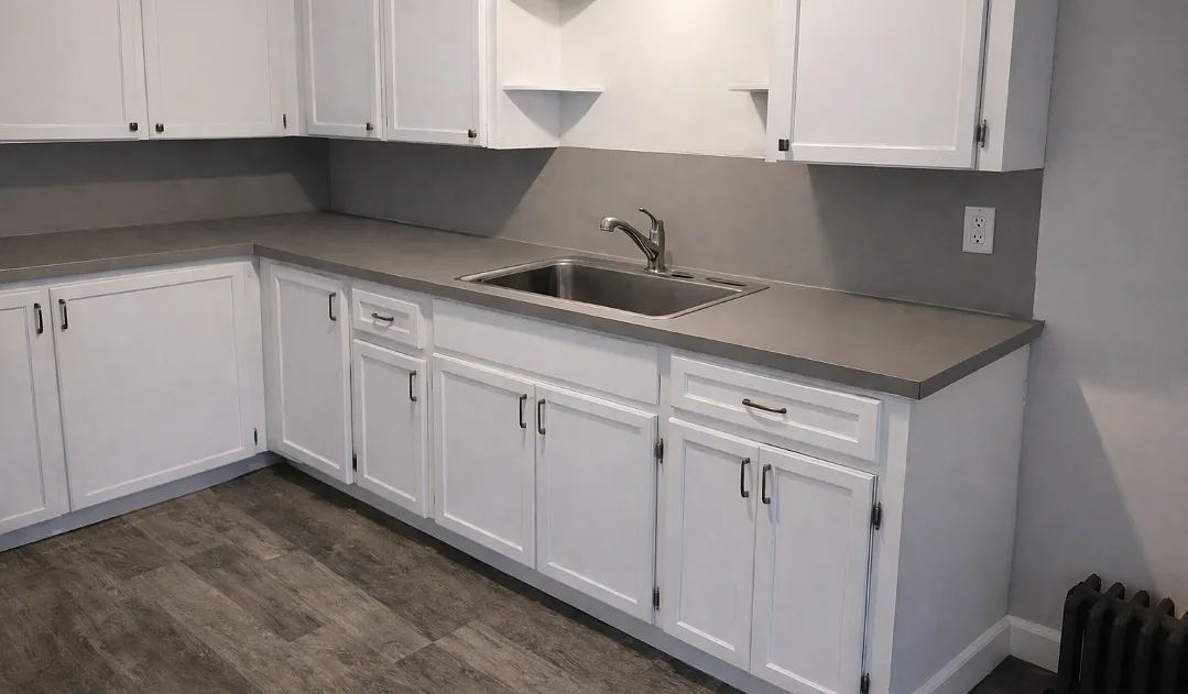 335 Main St — Photo 2