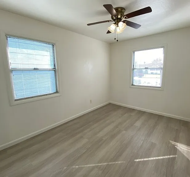 1140 Broadway St — Photo 18