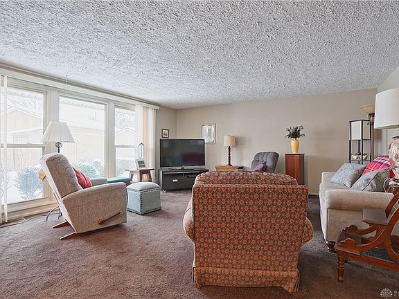 4th image of 4941 Arrowhead Dr