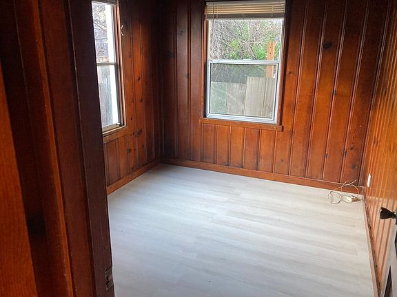 2nd image of 2236 Roosevelt Ave #C