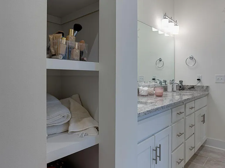 6108 California Ave — Photo 31