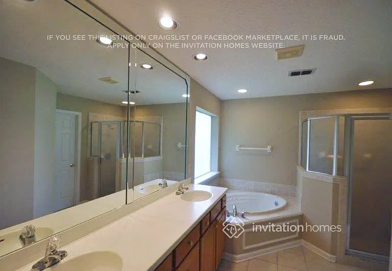 1620 Merroway Ln — Photo 9